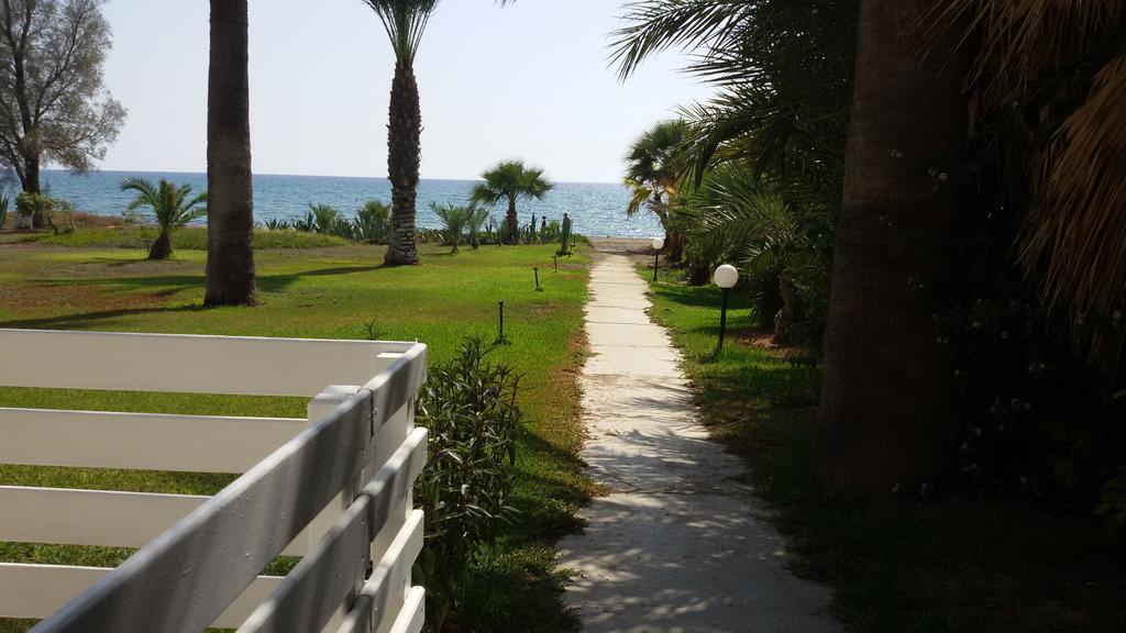 Sandy Beach Apartment 3 فوروكليني المظهر الخارجي الصورة